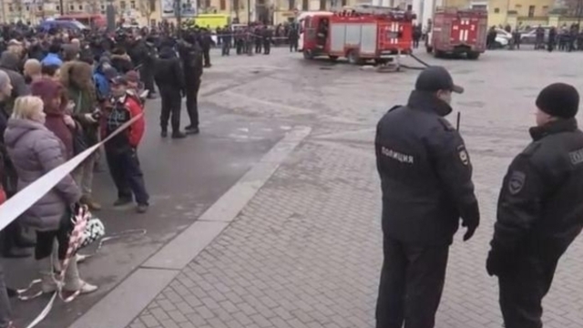 В Петербурге прошли обыски в доме террориста, устроившего взрыв в метро 