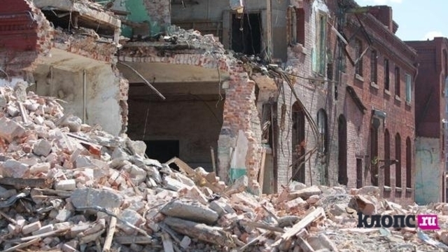 В правительстве предложили обустроить сквер на месте снесённого здания калининградской кондитерской фабрики