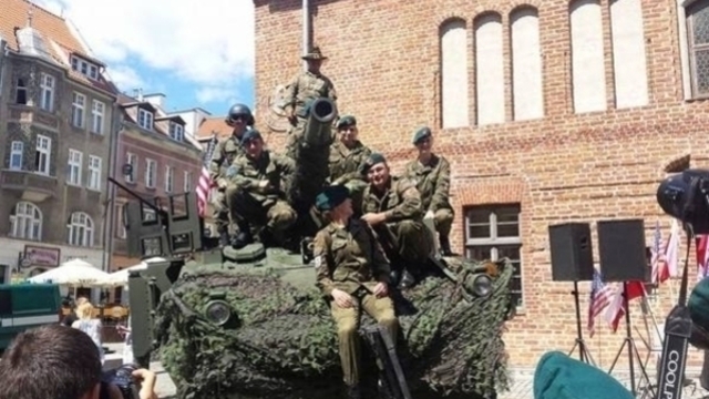 В город Жагань на западе Польши прибыло более 3,5 тысяч американских военных