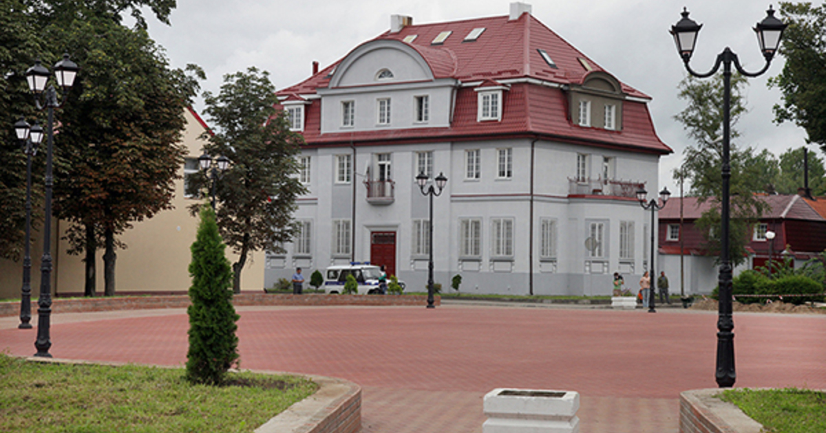 Погода в славске калининградской на неделю. Славск Калининградская область. Площадь города Славск. Славск Калининградская область площадь. Славск Калининград.