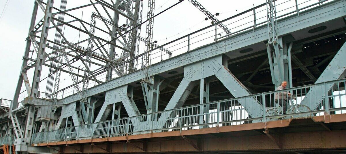 Двухъярусный мост в калининграде
