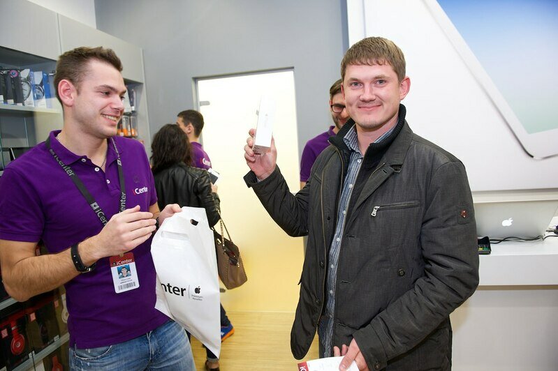 В Калининграде стартовали продажи IPhone 6: репортаж из iCenter  - Новости Калининграда