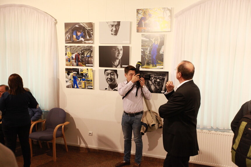 100 мгновений из жизни АВТОТОРа: в Калининграде открылась необычная фотовыставка - Новости Калининграда