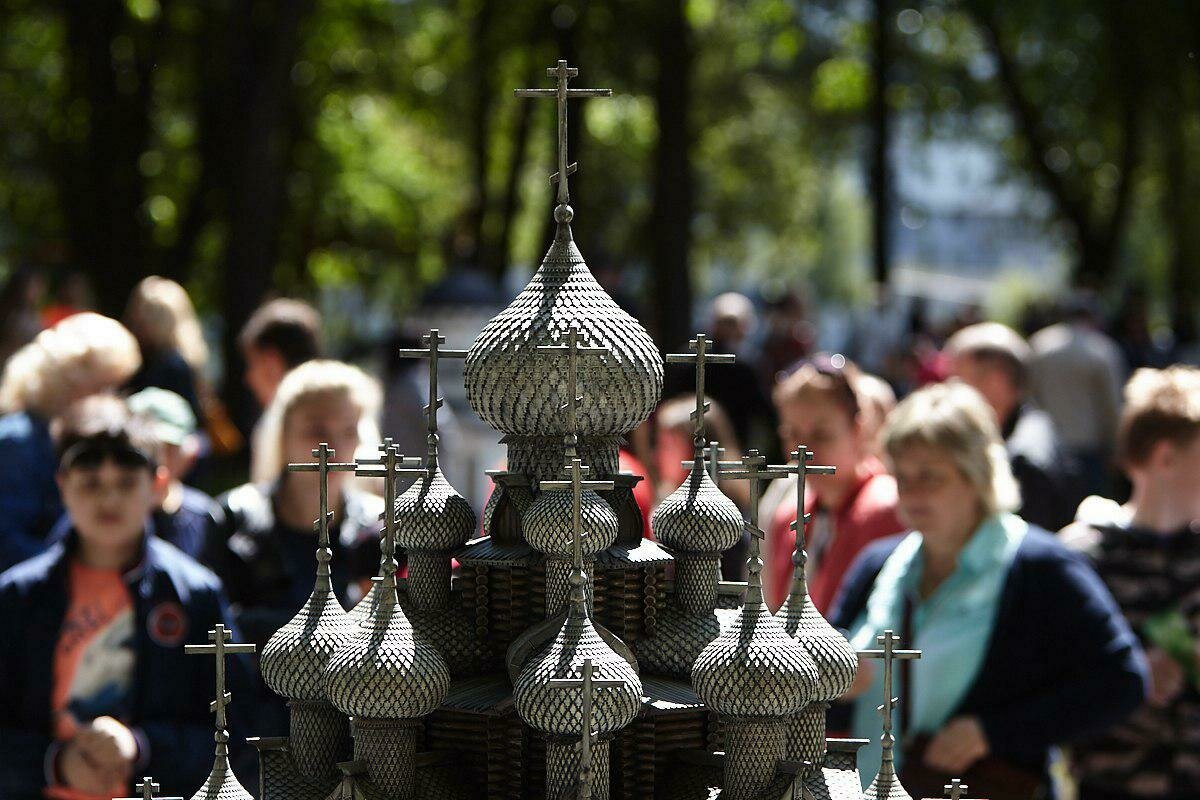 Ласточкино гнездо и Кижи: как российские достопримечательности оказались  собраны в калининградском парке (фото) - Новости Калининграда