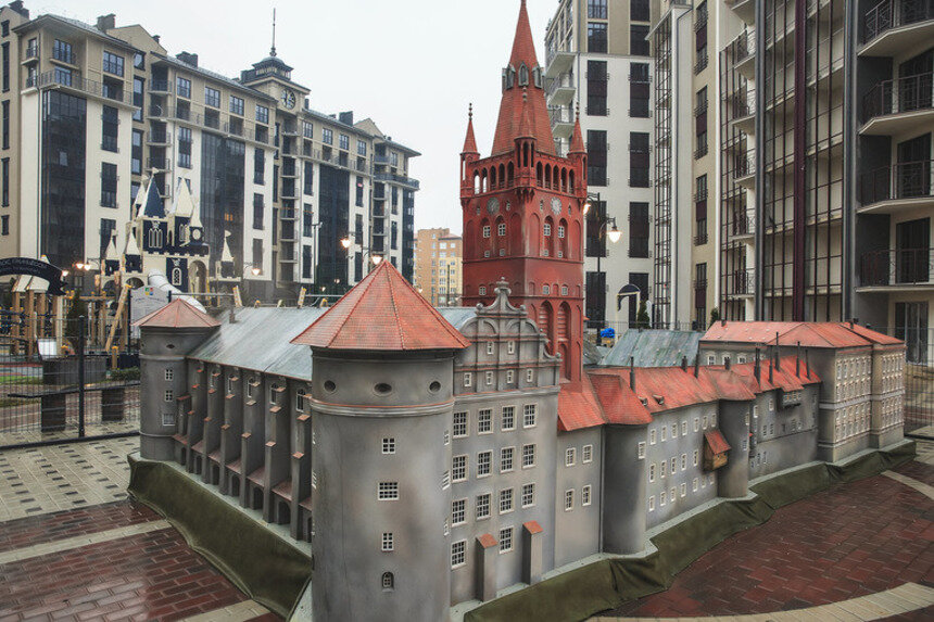На &quot;Цветном бульваре&quot; открыли макет Королевского замка - Новости Калининграда