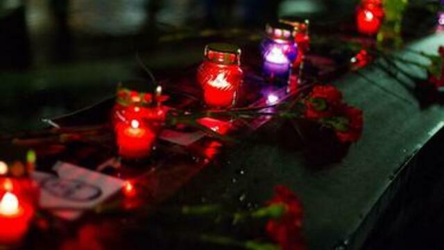 В России объявили национальный траур по погибшим при пожаре в Кемерове