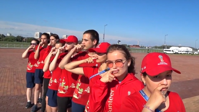 Волонтёры из Калининграда записали видео в поддержку сборной России 