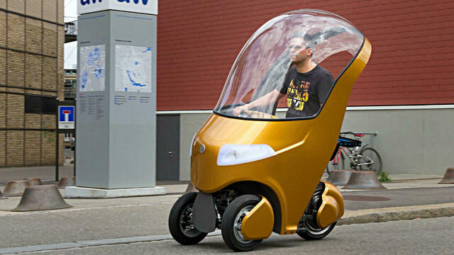 В Швейцарии изобрели электромобиль с функциями скутера и велосипеда