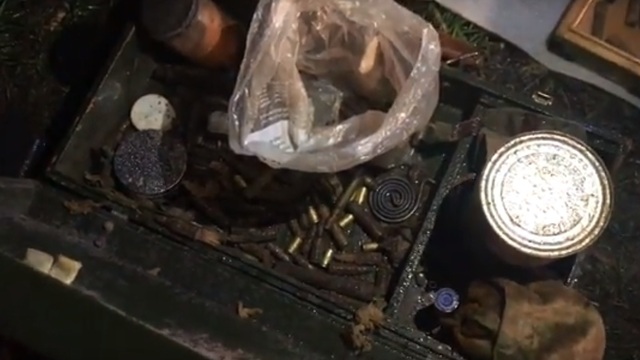 В гараже в Калининграде полиция и Росгвардия нашли боеприпасы времён войны (видео)