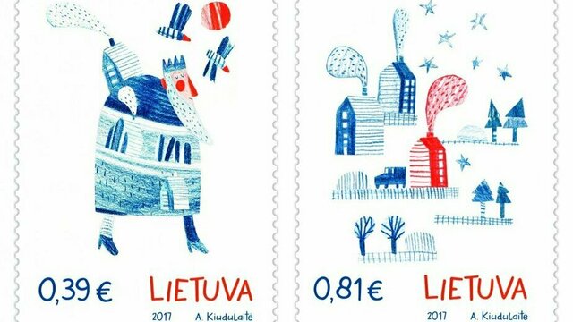 В Литве появились рождественские марки с запахом ёлки и мандаринов
