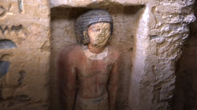 В Египте археологи нашли нетронутую гробницу возрастом 4,4 тыс. лет