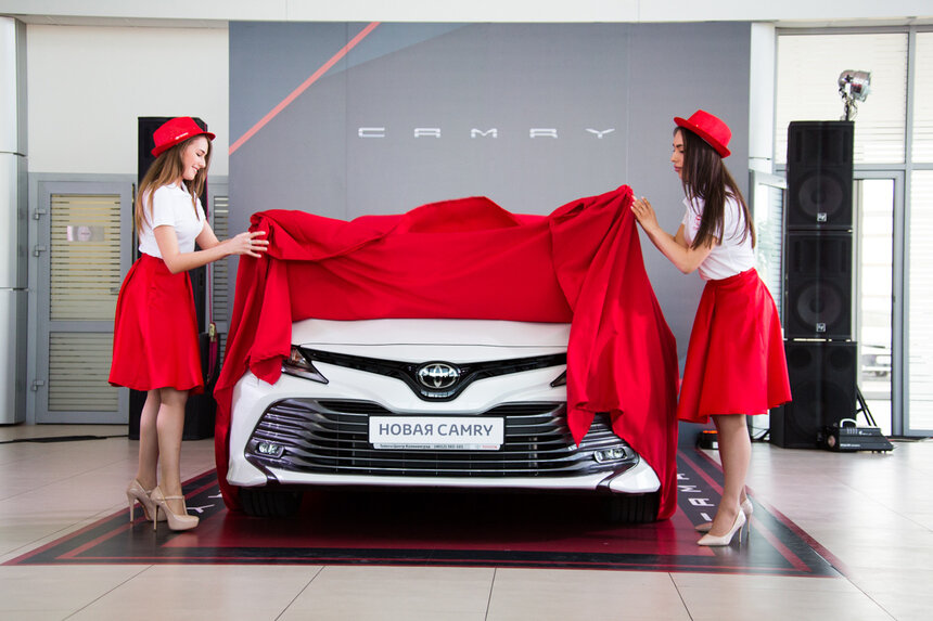 В дилерском центре &quot;Тойота Калининград&quot; прошла презентация абсолютно новой Toyota Camry - Новости Калининграда