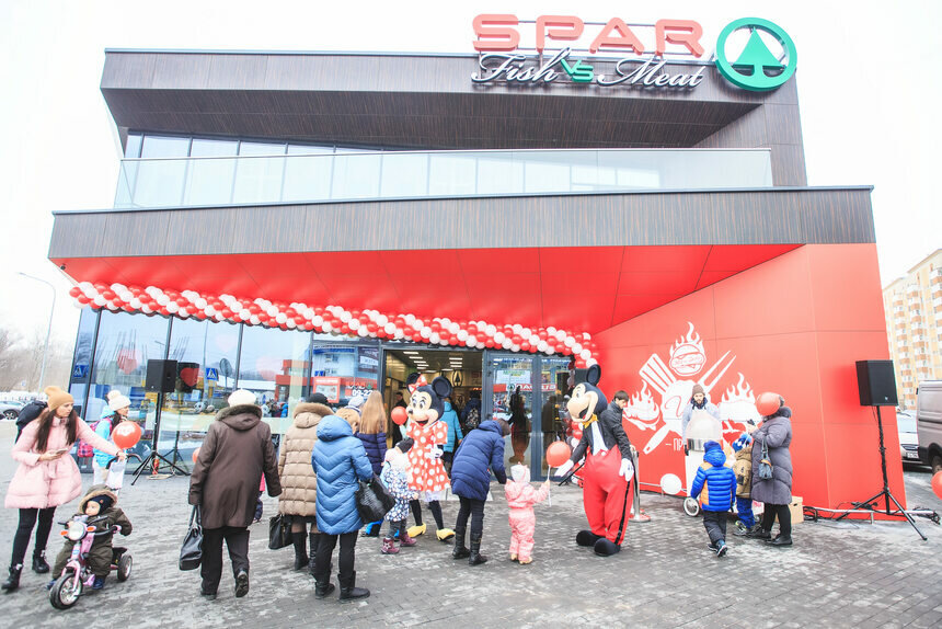 Стейки, омары и 25 видов бургеров: первый SPAR Fish VS Meat* открылся в Калининграде - Новости Калининграда