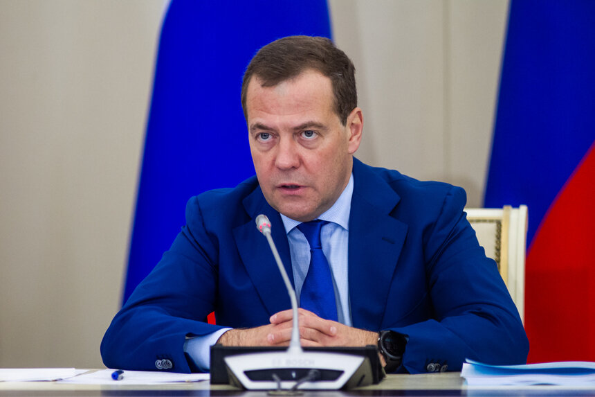 Медведев утвердил двухэтапную индексацию тарифов ЖКХ в 2019 году - Новости Калининграда | Александр Подгорчук / Архив &quot;Клопс&quot;