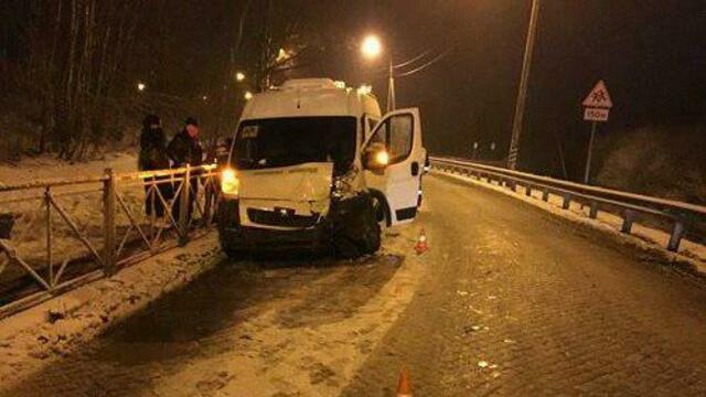 Дорожники рассказали о состоянии трассы под Черняховском, где в ДТП попал микроавтобус с детьми