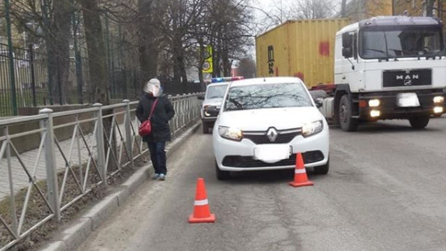 На ул. Вагоностроительной в Калининграде Renault сбил 11-летнего мальчика