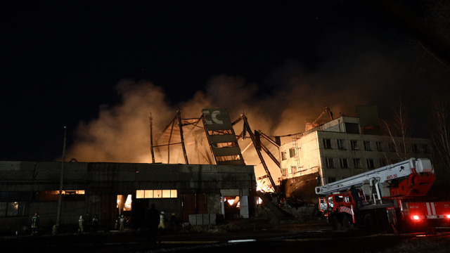 В региональном МЧС уточнили площадь пожара на заброшенном заводе “Цепрусс”