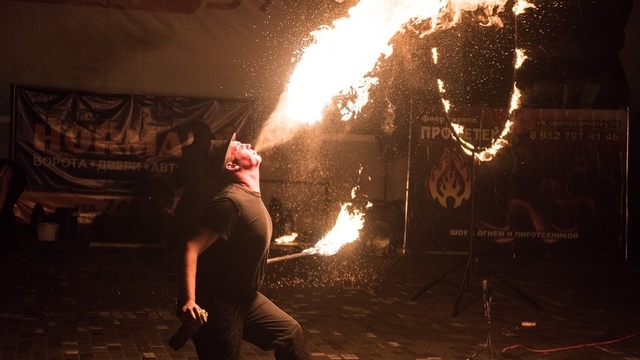 В Балтийске пройдёт фестиваль огня: секреты работы фаерщиков  