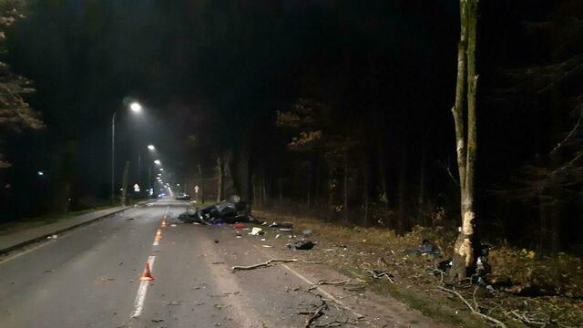 На Мамоновском шоссе лоб в лоб столкнулись два Audi, есть погибшие (фото)
