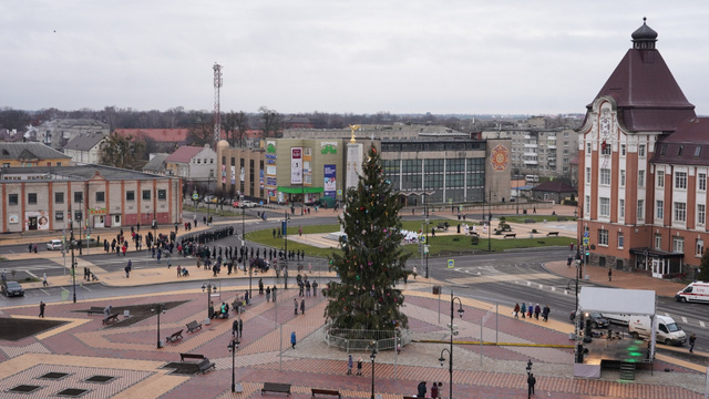 В Гусеве завершилась реконструкция центральной площади (фото)