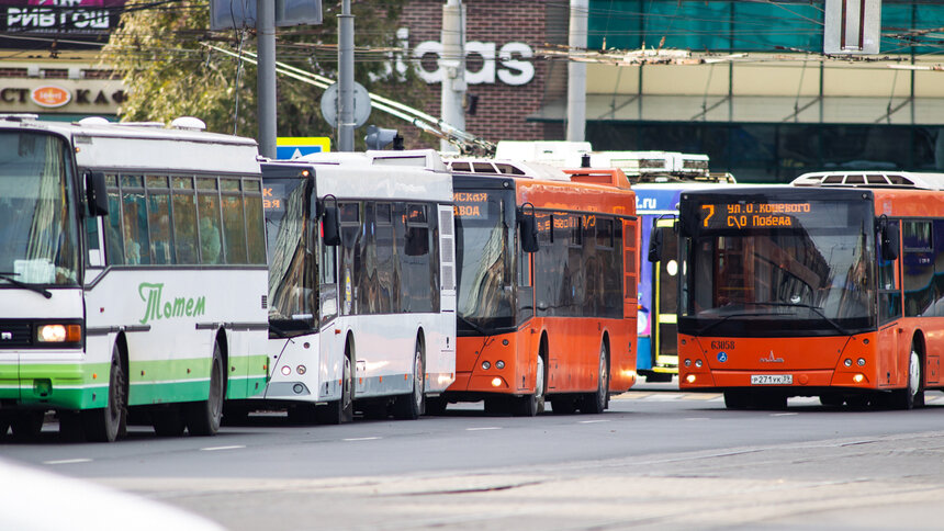 В Калининграде изменилась схема движения рейсовых автобусов на восьми маршрутах - Новости Калининграда | Архив &quot;Клопс&quot; 