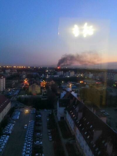 В Калининграде горит заброшенный завод "Цепрусс" (фото, видео, обновлено) - Новости Калининграда | Фото: читатель &quot;Клопс&quot;