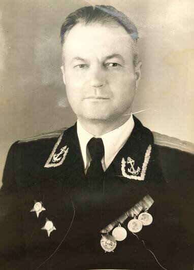Коноплев Владимир Парфенович (1911-1995 г.г.), майор авиации. Участвовал в боевых действиях на Дальнем Востоке, в войне с Японией. Имеет два ордена Красной Звезды
