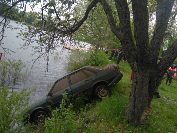 В Калининграде из озера Шенфлиз достали угнанный Audi (фото, видео) - Новости Калининграда | Фото: Кирилл Порошин / &quot;Янтарные моржи&quot;