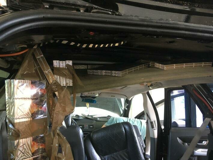 Таможенники задержали в Чернышевском Volvo с 7,5 тыс. пачек сигарет (фото)  - Новости Калининграда | Фото: пресс-служба региональной таможни