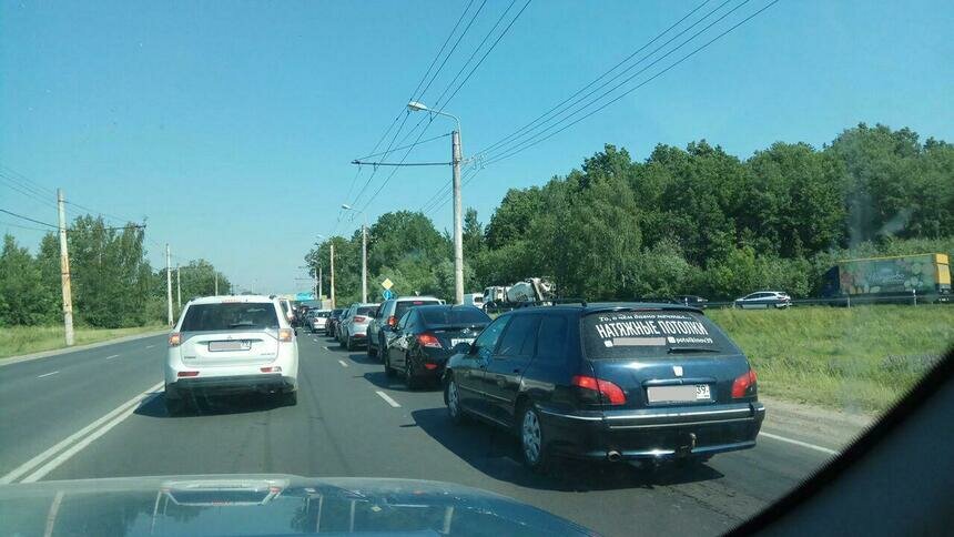 В Калининграде три улицы встали в пробке на выезд из города - Новости Калининграда | Фото очевидца
