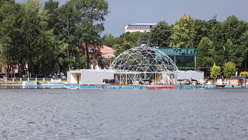 На Верхнем озере в августе откроется пляж с бассейнами под куполом - Новости Калининграда | Александр Подгорчук / &quot;Клопс&quot;