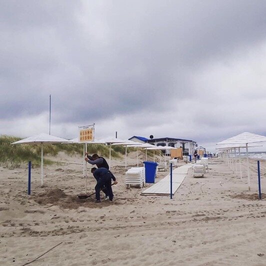 В Янтарном восстановили размытый штормом пляж с "Голубым флагом" (фото) - Новости Калининграда | Фото: Алексей Заливатский