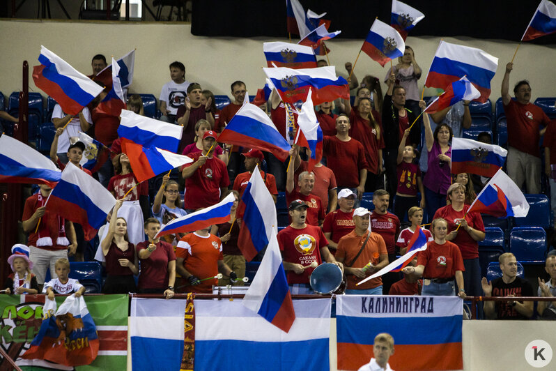 В зале было жарко: как российские волейболистки обыграли бельгийских в Калининграде (фоторепортаж) - Новости Калининграда