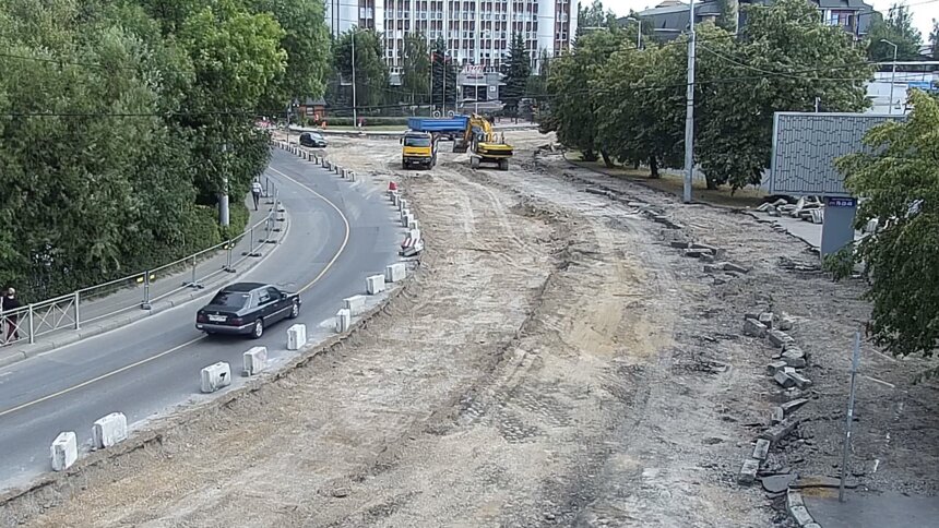 В Калининграде запустили видеотрансляцию строительства дороги на ул. Киевской  - Новости Калининграда | Изображение: кадр из видеотрансляции