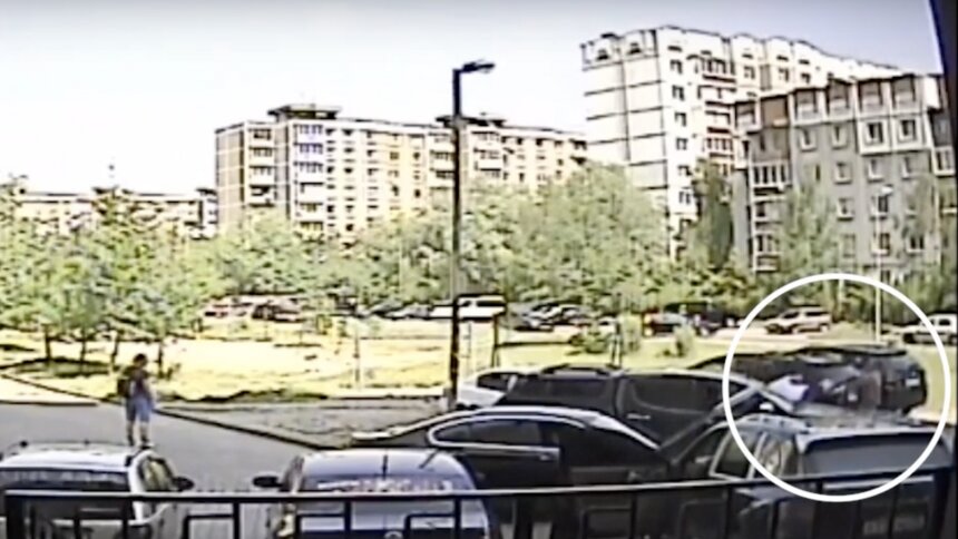 Появилось видео смертельной драки на парковке по ул. Маточкина - Новости Калининграда | Изображение: кадр из видео