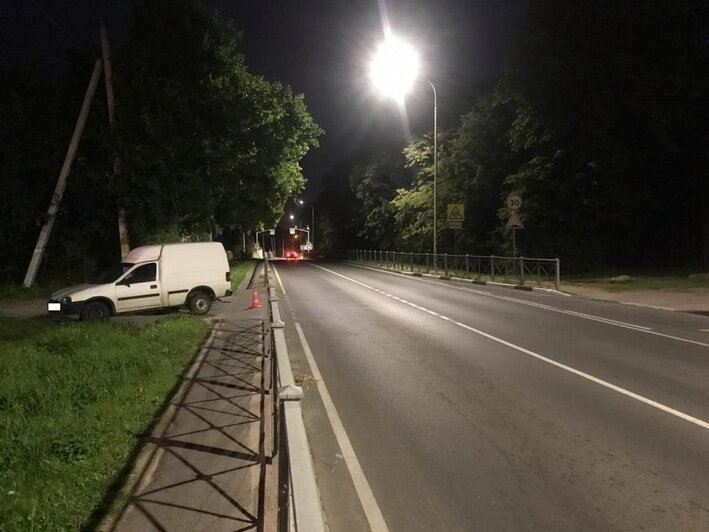 В Ушаково 46-летняя пьяная женщина за рулём Opel сбила пешехода  - Новости Калининграда | Фото: пресс-служба регионального УМВД
