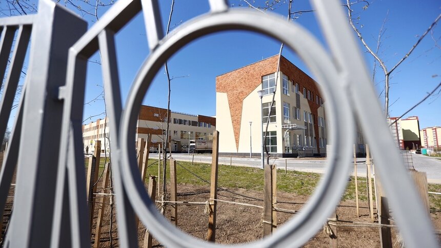 В самой большой школе Калининградской области откроют 32 начальных класса - Новости Калининграда | Архив &quot;Клопс&quot; 