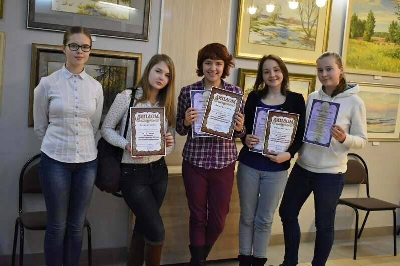 Журфак курсы. Курсы по журналистике для школьников. Journalism courses.