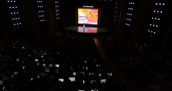 Apple представила новый сервис для игр   - Новости Калининграда | Кадр видеозаписи с презентации