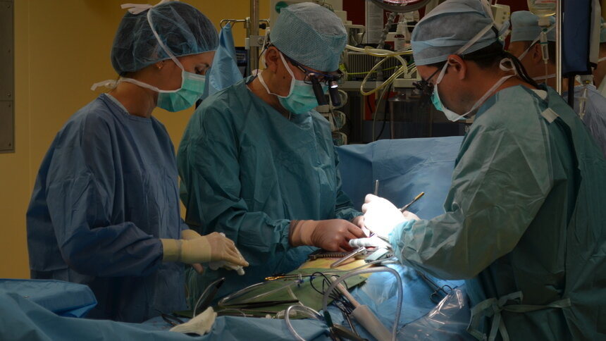 В Калининграде провели сложную операцию на открытом сердце пациентке, находящейся на диализе - Новости Калининграда | Фото: федеральный Центр высоких медицинских технологий