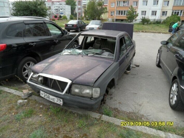 BMW, Mercedes, Toyota: в Балтийске нашли 16 бесхозных машин, ржавеющих во дворах и на улицах  (фото) - Новости Калининграда | Фото: пресс-служба Балтийского городского округа