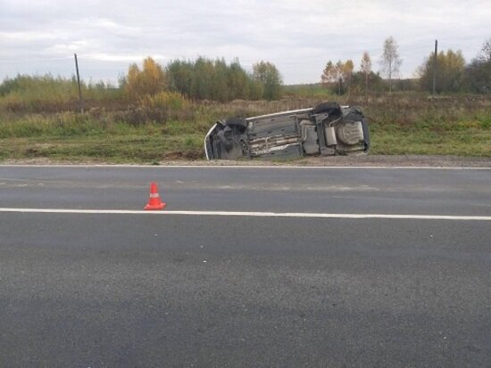 В Гвардейском районе перевернулась Škoda, пострадал пятилетний пассажир - Новости Калининграда | Фото: пресс-служба регионального УМВД