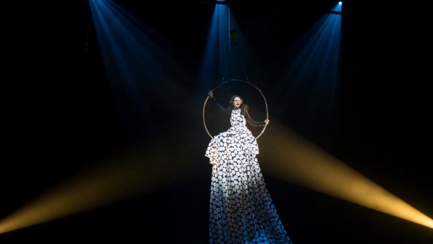 Спектакль “Ничего, что я Чехов?” | Фото с официального сайта театра “Модерн”
