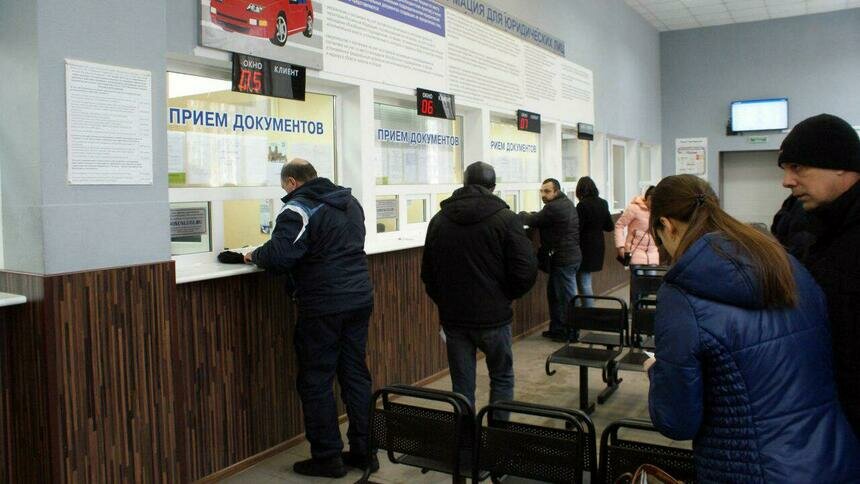 В ГИБДД поддержали идею выдавать водительские права несовершеннолетним  - Новости Калининграда | Архив &quot;Клопс&quot;