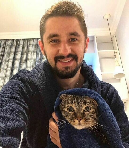 Фото блогера кот атос Хозяин толстого кота планирует стать акционером "Аэрофлота" - Новости Калинингра
