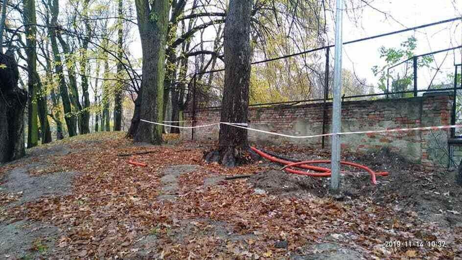 В зоопарке Калининграда 250 метров аварийной ограды заменят 2D-панелями (фото) - Новости Калининграда | Фото: пресс-служба Калининградского зоопарка