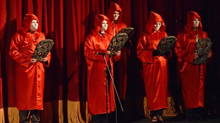 Спектакль “Призрак оперы” | Фото с сайта Санкт-Петербургского театра оперетты