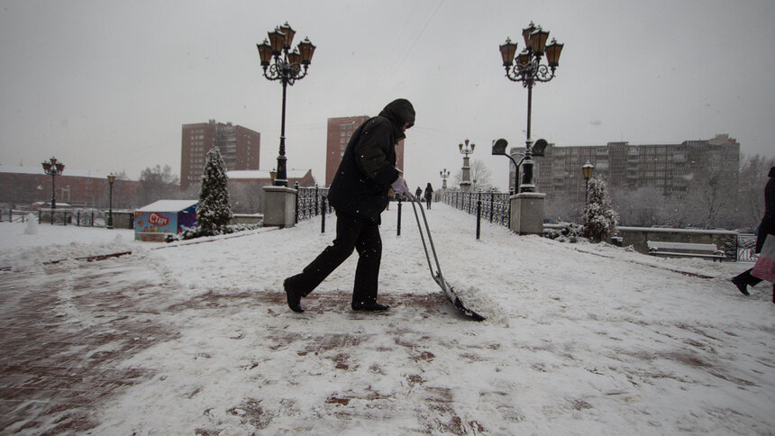 В мэрии Калининграда заявили о нехватке снегоуборочной техники  - Новости Калининграда | Архив &quot;Клопс&quot;