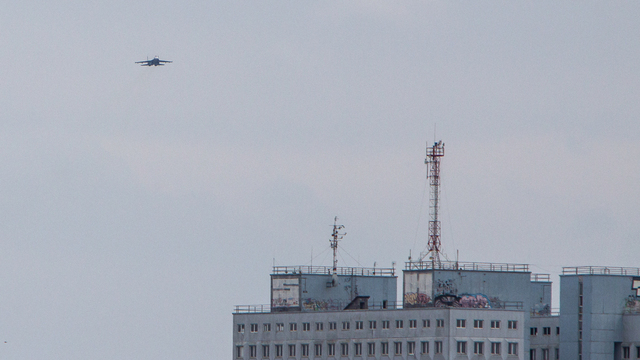 В Калининграде прошли первые полёты авиации для подготовки к параду Победы (фото)