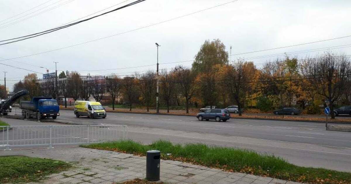 Перекресток московское шоссе. Проспект Московский 68 Брянск. Перекресток Калининград фото. Перекрестки Московская область. Дачный проспект улица.